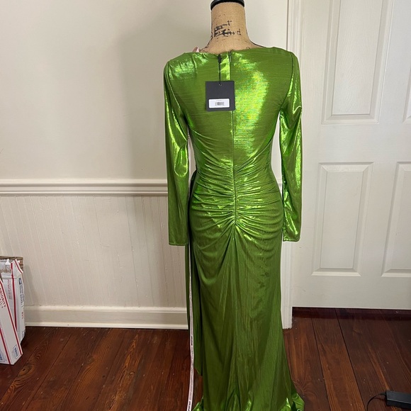 Mac Duggal #27165 size 2 drape bodice long sleeves dress color Apple green - Picture 7 of 11